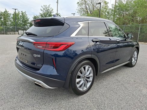 Used 2019 INFINITI QX50 Luxe w/ Navigation Package image 10