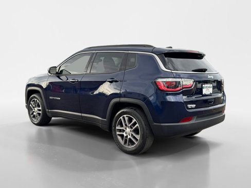 Used 2020 Jeep Compass Latitude image 3