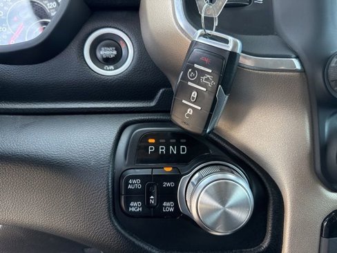 Certified 2022 RAM 1500 Laramie image 38