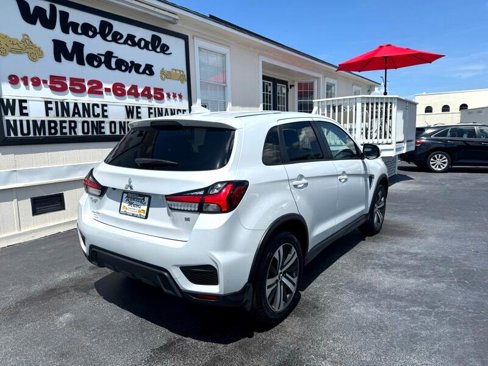 Used 2022 Mitsubishi Outlander Sport SE image 10