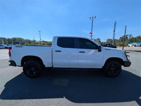Used 2020 Chevrolet Silverado 1500 LT Trail Boss image 3