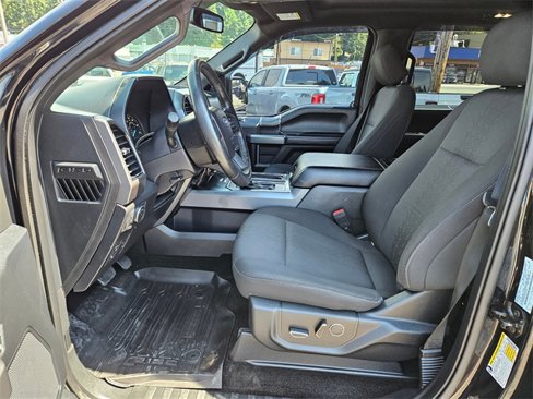 Used 2018 Ford F150 XLT w/ Equipment Group 302A Luxury image 12