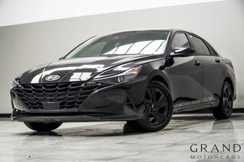 Used 2021 Hyundai Elantra SEL w/ Convenience Package image 1