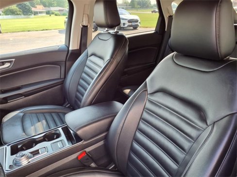 Used 2020 Ford Edge SEL w/ Convenience Package image 12