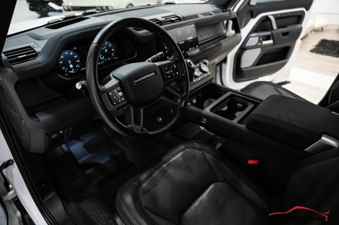 Used 2023 Land Rover Defender 110 X-Dynamic SE image 8