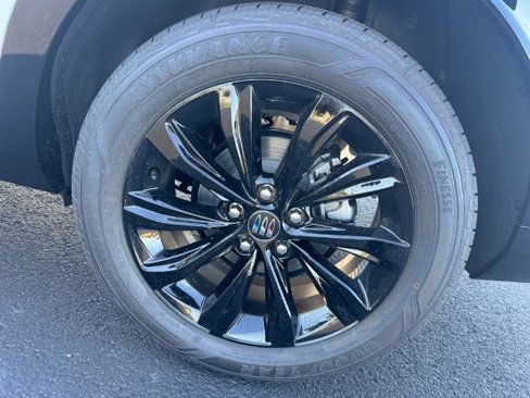 New 2025 Buick Envista Sport Touring w/ Convenience I Package image 10