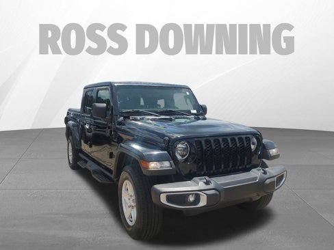 Used 2022 Jeep Gladiator Sport image 3