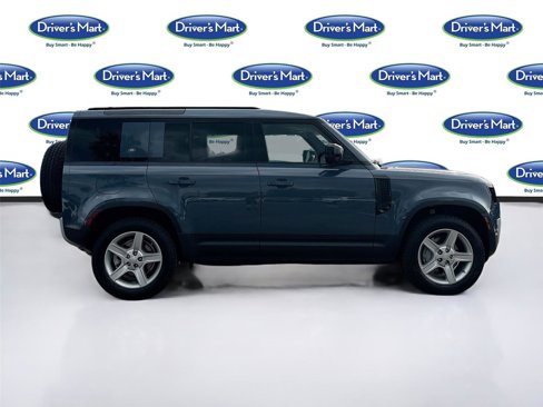 Used 2022 Land Rover Defender 110 SE image 9