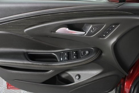 Used 2017 Buick Envision Essence image 14