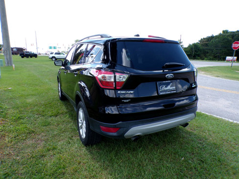 Used 2018 Ford Escape SE image 5