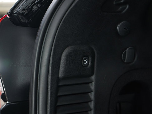Used 2017 Jeep Grand Cherokee Altitude image 10