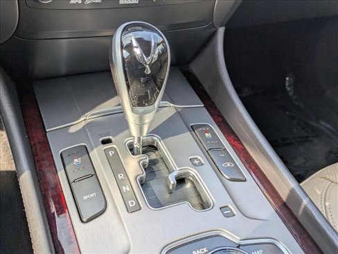 Used 2012 Hyundai Equus Signature image 12