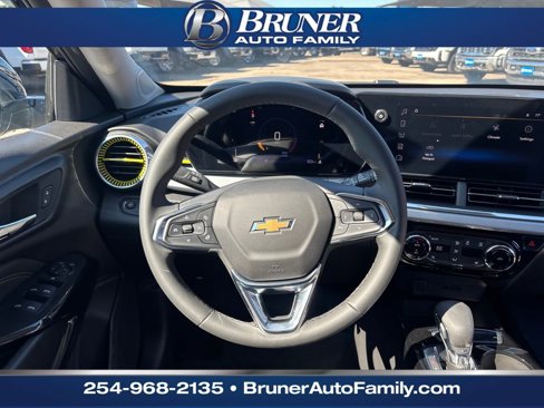 New 2026 Chevrolet Trax LT w/ Driver Confidence Package image 20