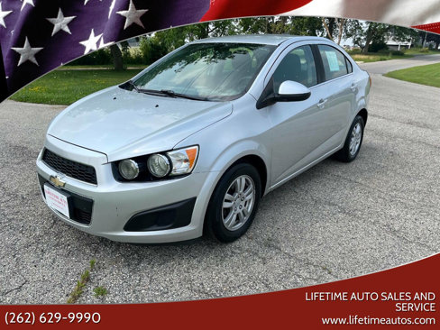 Used 2015 Chevrolet Sonic LT image 1