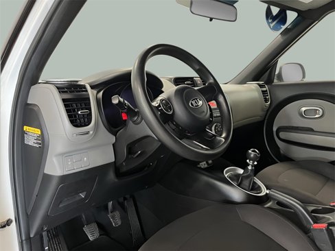 Used 2015 Kia Soul image 15