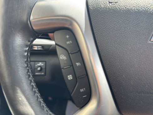 Used 2017 Chevrolet Traverse Premier image 18