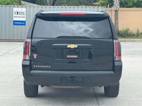 Used 2015 Chevrolet Suburban LT image 6