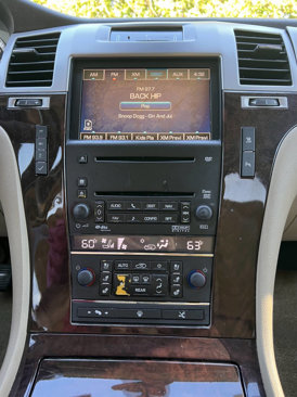 Used 2009 Cadillac Escalade ESV 2WD image 25