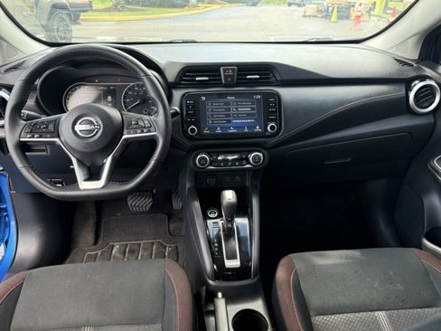 Used 2023 Nissan Versa SR w/ Trunk Package image 14