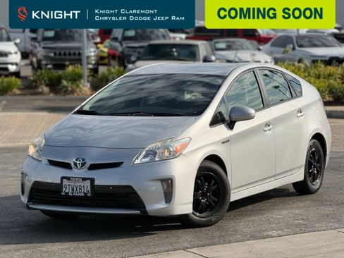 Used 2015 Toyota Prius Four image 1