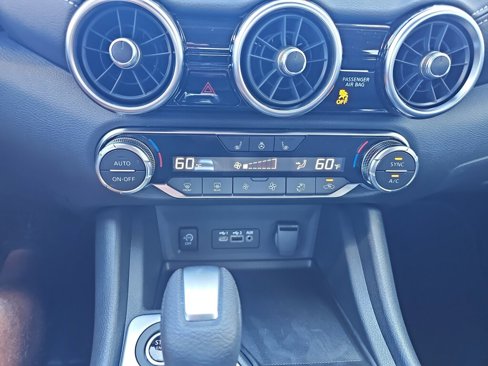 New 2025 Nissan Sentra SV image 13