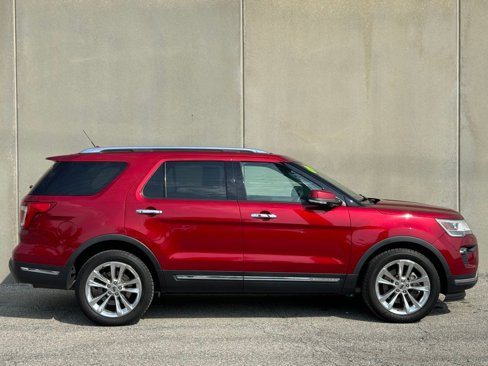 Used 2018 Ford Explorer Limited image 2