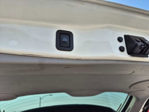 Used 2017 Toyota Highlander Limited Platinum image 43