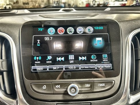 Used 2018 Chevrolet Equinox Premier image 12