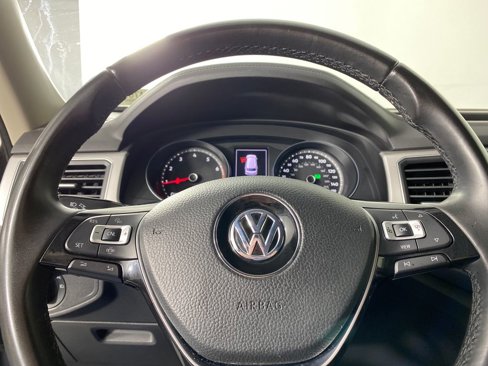 Used 2019 Volkswagen Atlas SE w/ Towing Package image 13