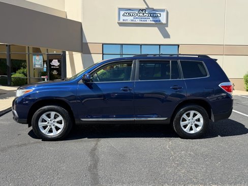Used 2013 Toyota Highlander Plus image 2