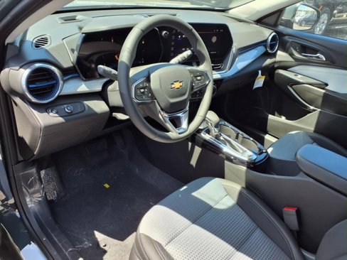 New 2025 Chevrolet Trax LT w/ Driver Confidence Package image 7