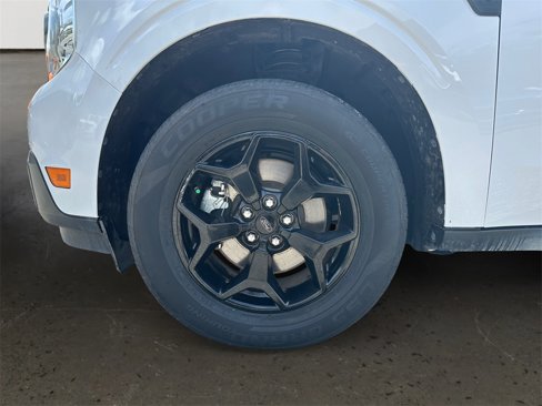 Used 2022 Ford Maverick XLT w/ Equipment Group 300A Standard image 10