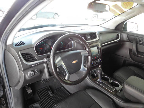 Used 2015 Chevrolet Traverse LT image 16