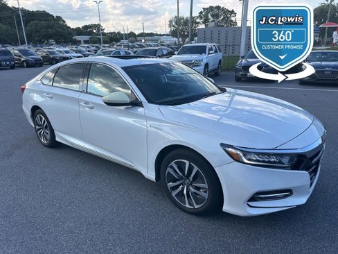 Used 2018 Honda Accord EX image 1