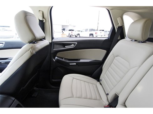 Used 2020 Ford Edge SEL w/ Convenience Package image 13