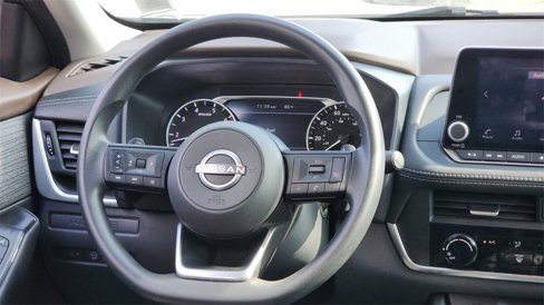Certified 2023 Nissan Rogue S image 16