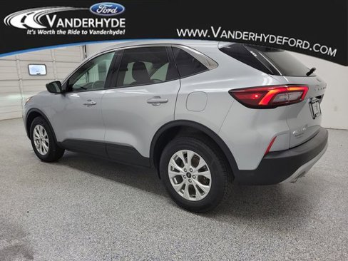 Used 2023 Ford Escape Active image 4