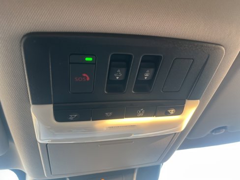 New 2025 Nissan Rogue Platinum image 13
