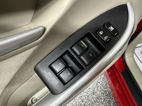 Used 2011 Toyota Prius Two image 20