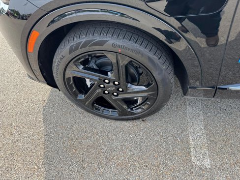 Certified 2024 Chevrolet Equinox EV RS image 28