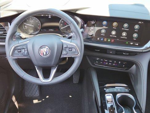 Used 2023 Buick Envision Essence image 31