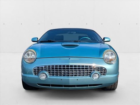 Used 2002 Ford Thunderbird image 2