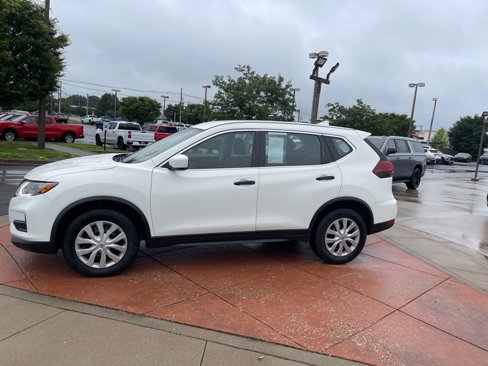 Used 2020 Nissan Rogue S image 5