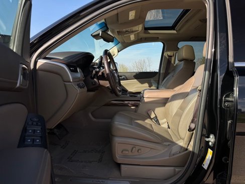 Used 2019 GMC Yukon SLT w/ Open Road Package image 30