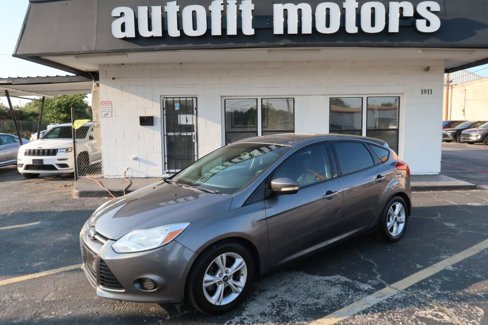 Used 2014 Ford Focus SE image 1