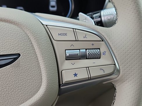 New 2026 Genesis G70 2.5T Prestige image 11