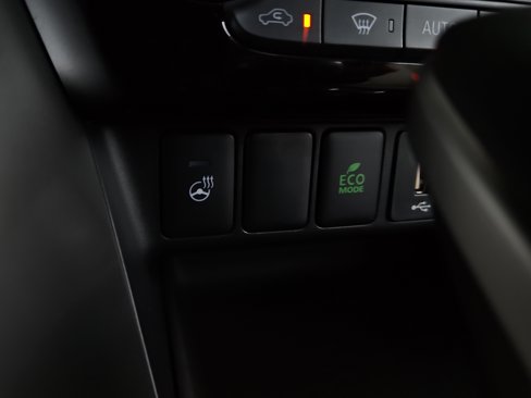 New 2025 Mitsubishi Eclipse Cross SEL image 16