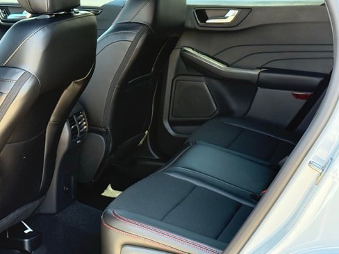 New 2025 Ford Escape ST-Line w/ Tech Pack #1 image 8