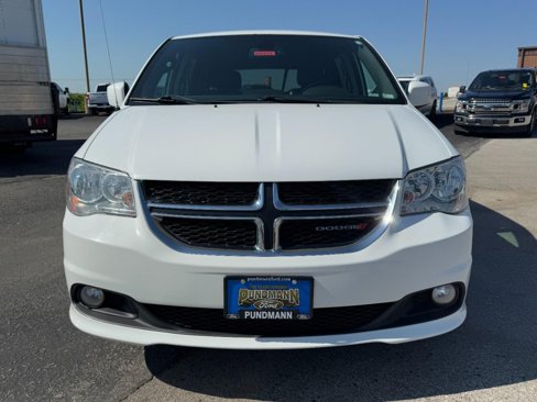 Used 2019 Dodge Grand Caravan SXT image 9