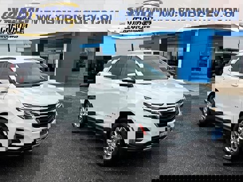 Certified 2022 Chevrolet Equinox LT image 1